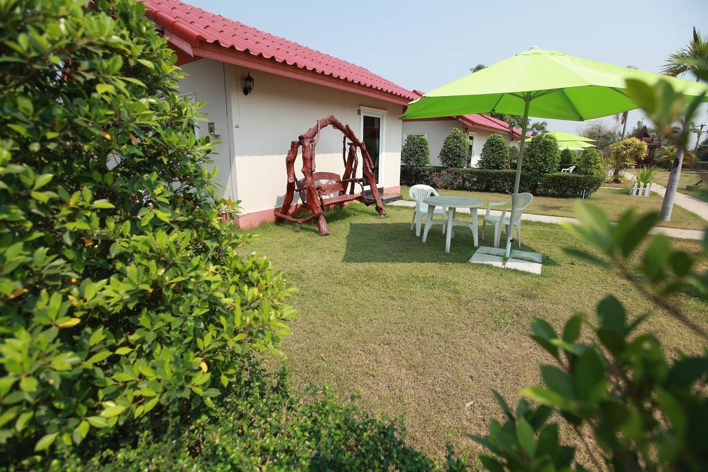 أوبونراتْشاتاني Moon River Resort المظهر الخارجي الصورة