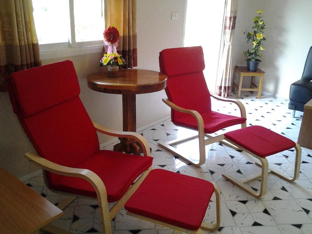 أوبونراتْشاتاني Moon River Resort الغرفة الصورة