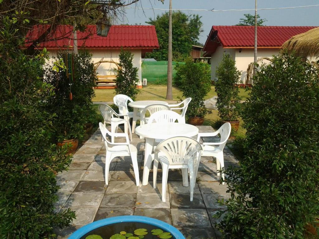 أوبونراتْشاتاني Moon River Resort المظهر الخارجي الصورة